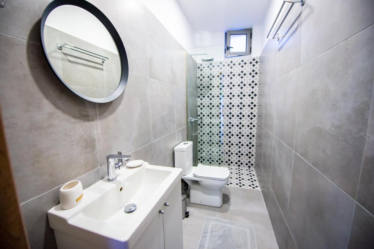 Indigo Apartment 1 Kalamata Exterior photo