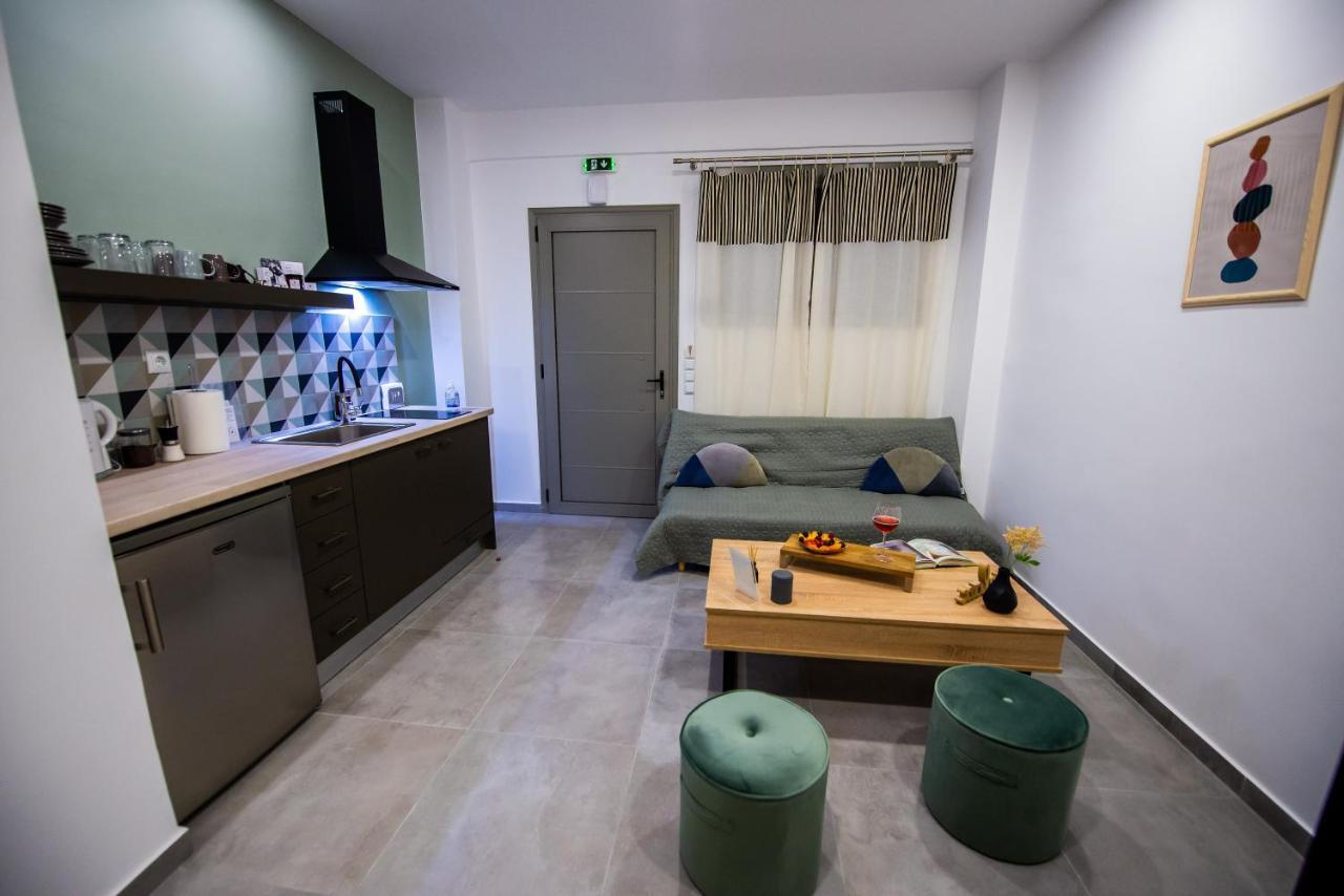 Indigo Apartment 1 Kalamata Exterior photo